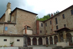 Sargiano: il Chiostro di San Francesco