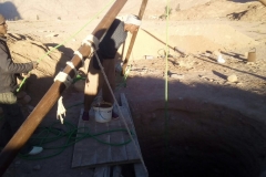 Pozzi e Villaggi nel Sinai: lavori per lo scavo del pozzo