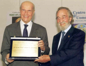 Umberto Veronesi riceve il Premio Arte Scienza e Pace 2012